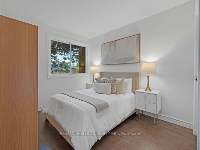 17 - 296 Torresdale Ave