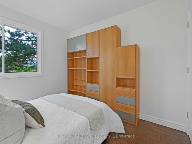 17 - 296 Torresdale Ave