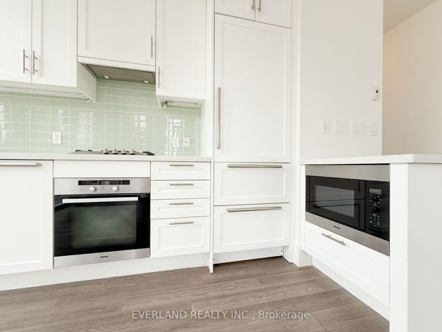 840 - 39 Queens Quay E