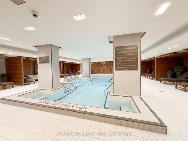 840 - 39 Queens Quay E
