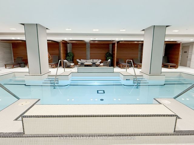 840 - 39 Queens Quay E