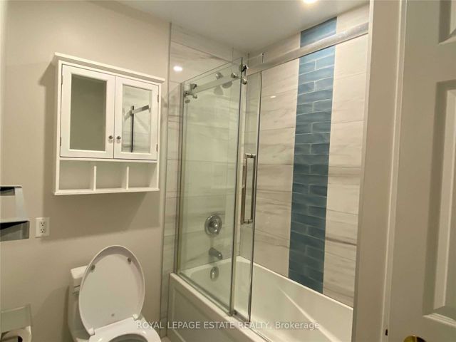 Ph3 - 280 Simcoe St