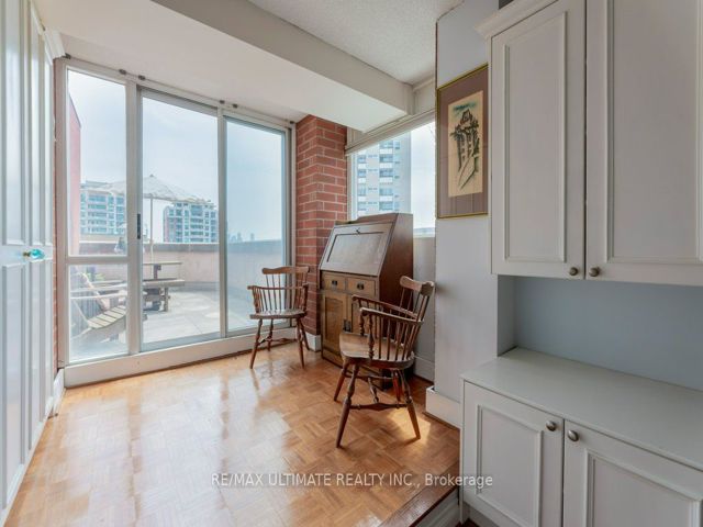 PH13 - 300 Balliol St