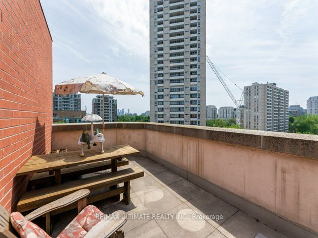 PH13 - 300 Balliol St