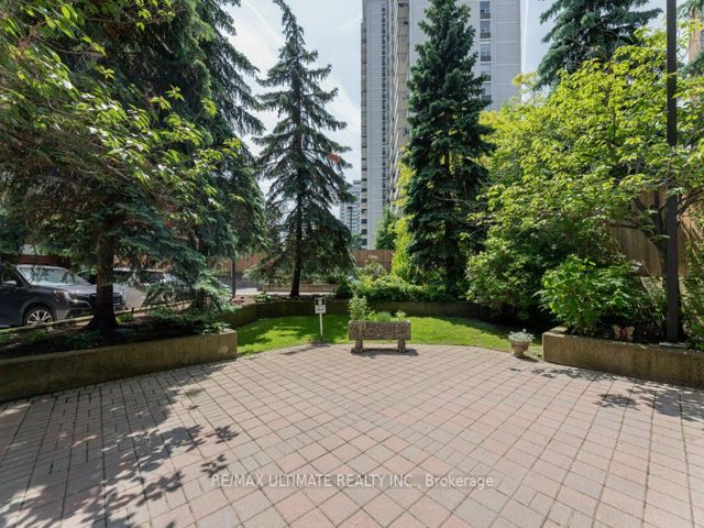 PH13 - 300 Balliol St