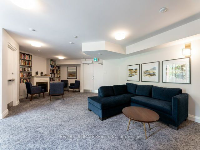 PH13 - 300 Balliol St