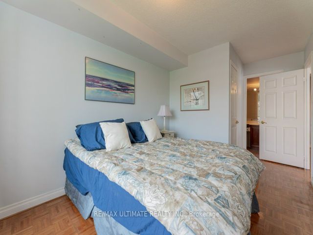 PH13 - 300 Balliol St