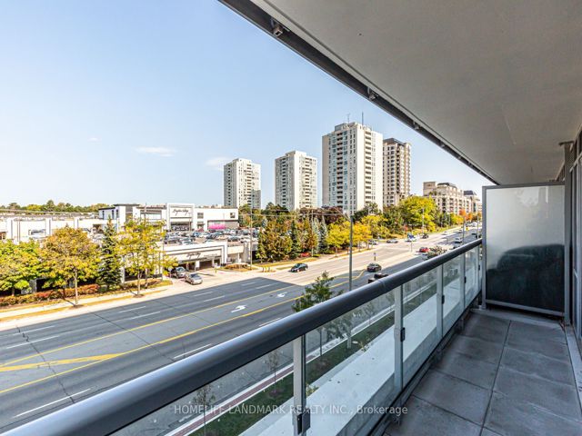 1009 - 591 Sheppard Ave E