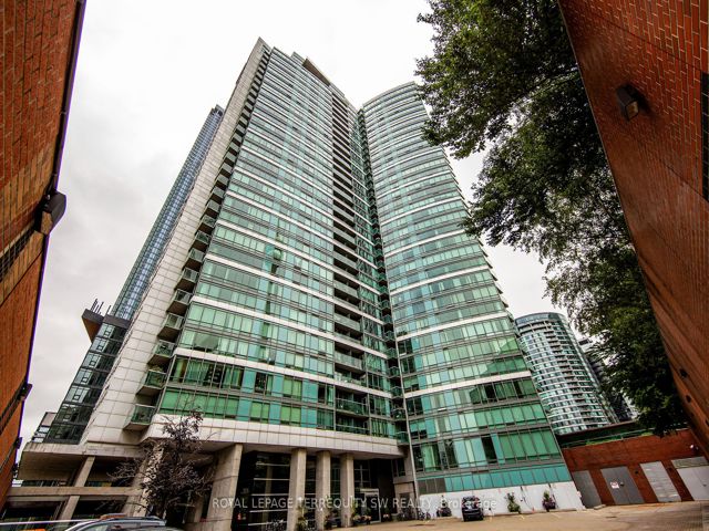 911 - 81 Navy Wharf Crt