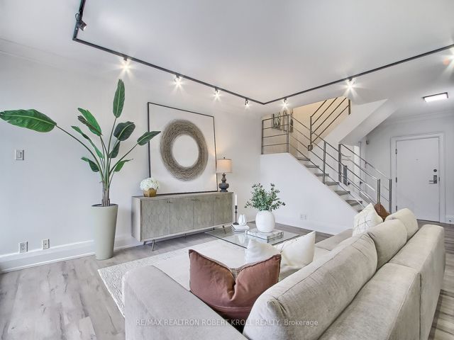 406 - 55A Avenue Rd