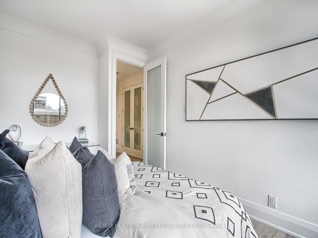 406 - 55A Avenue Rd