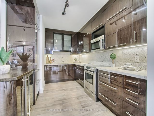 406 - 55A Avenue Rd