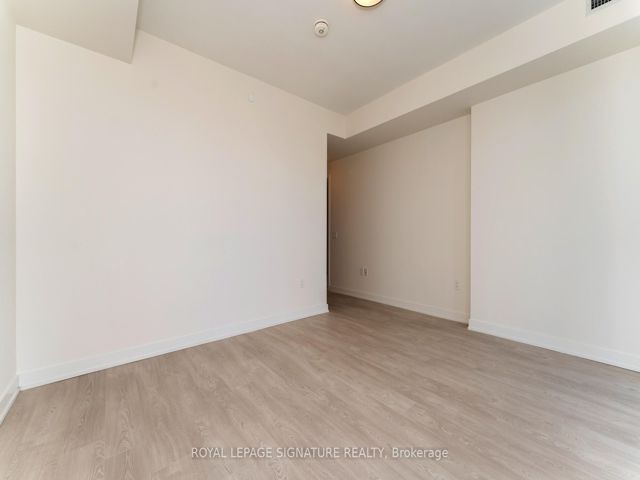 3305 - 15 Queens Quay E