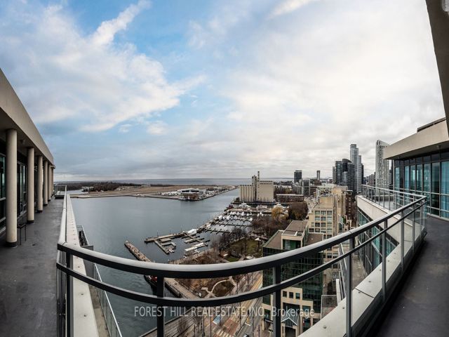 903 - 410 Queens Quay W