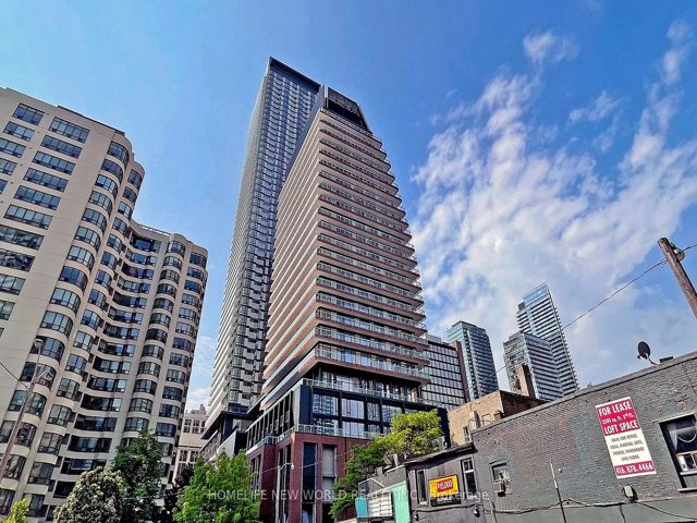 4207 - 501 Yonge St