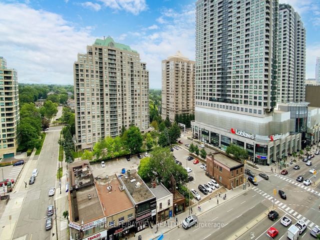 1110 - 5168 Yonge St