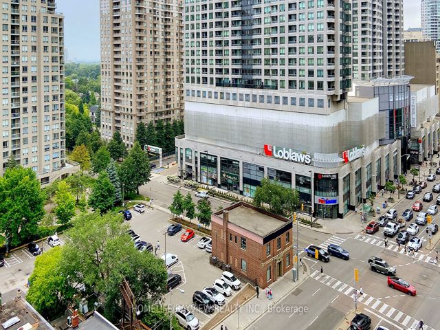 1110 - 5168 Yonge St