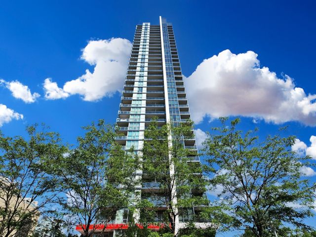 2002 - 88 Sheppard Ave E