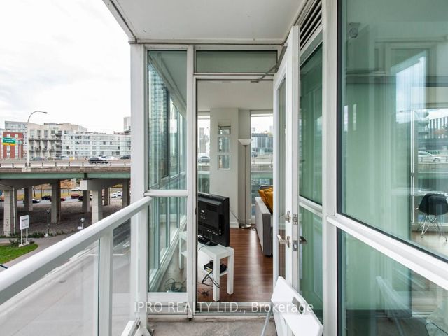 307 - 75 Queens Wharf Rd