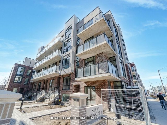 66 - 861 Sheppard Ave W