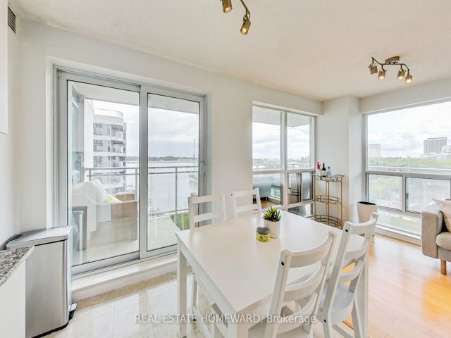 616 - 410 Queens Quay W