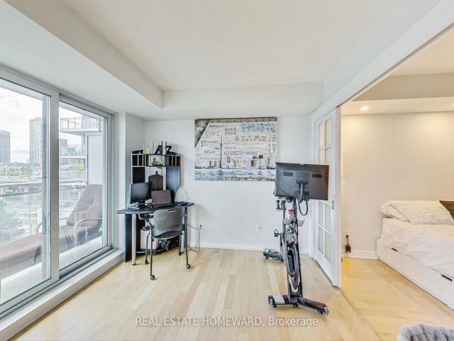 616 - 410 Queens Quay W