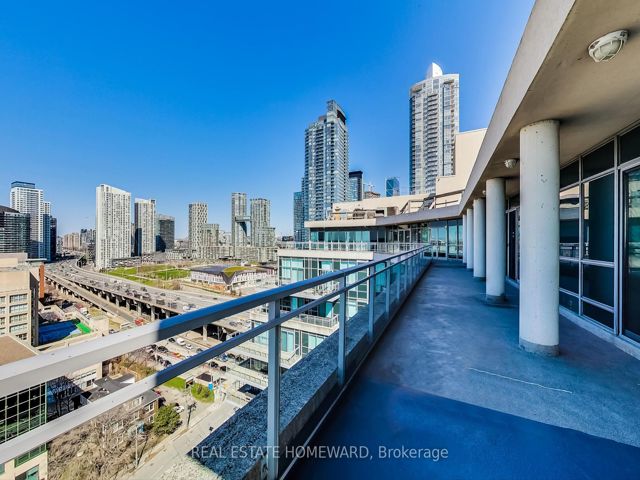 616 - 410 Queens Quay W