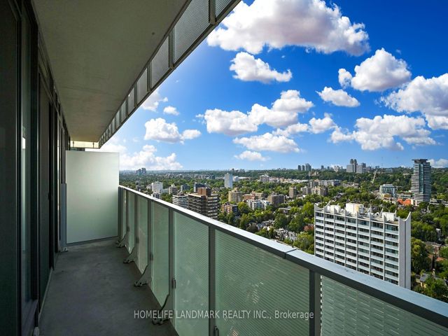 2605 - 200 Bloor St W