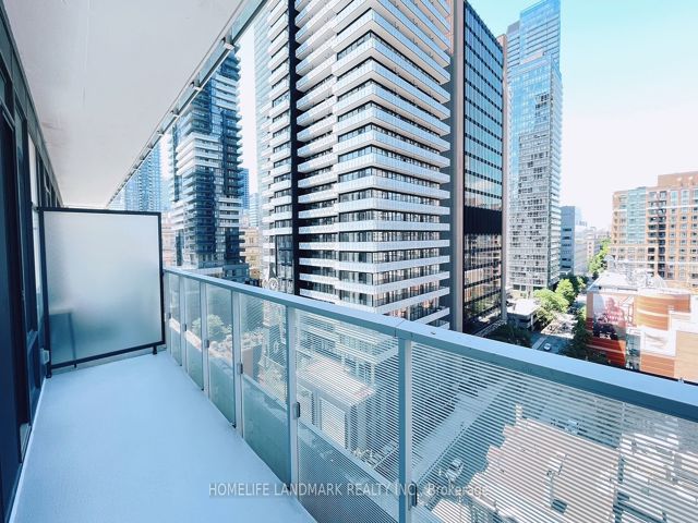 801 - 501 Yonge St