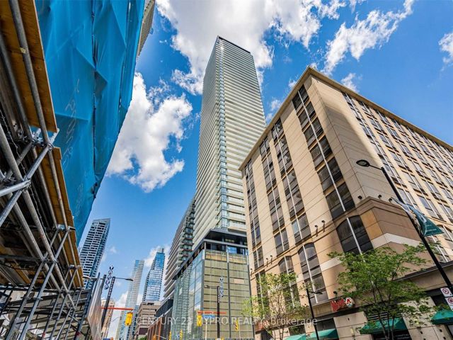 1309 - 501 Yonge St