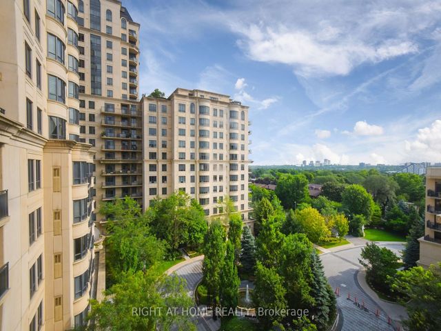 PH17 - 650 Sheppard Ave E