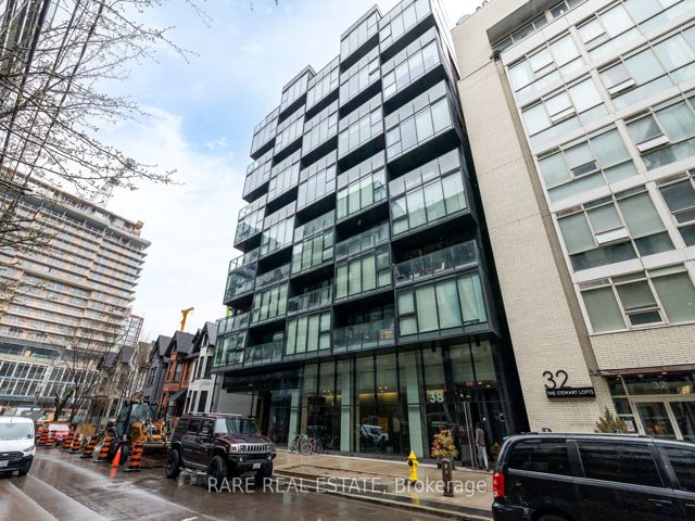 1307 - 629 King St W