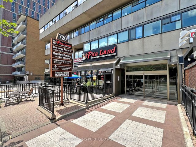 1510 - 720 Spadina Ave