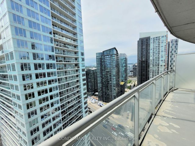 3006 - 38 Dan Leckie Way