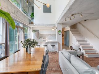 114 - 954 King St W