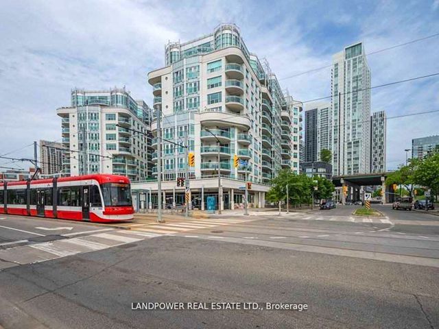 308 - 600 Queens Quay W