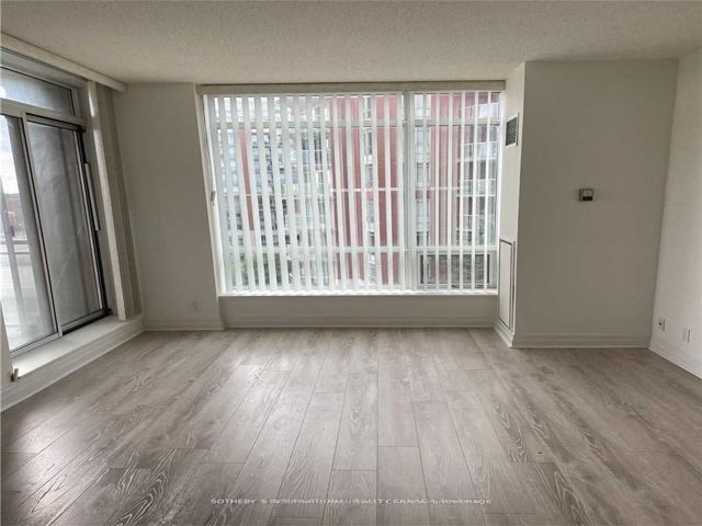 503W - 500 Queens Quay W