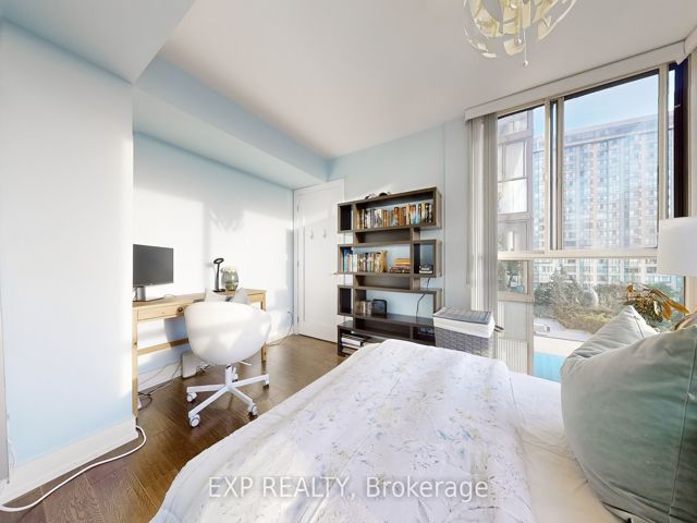 503 - 5460 Yonge St