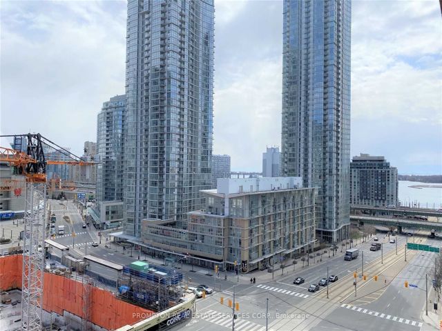 1107 - 4K Spadina Ave