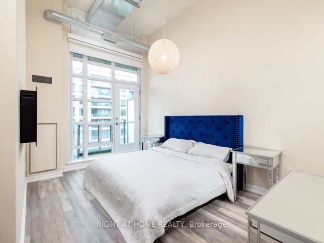 306 - 380 Macpherson Ave