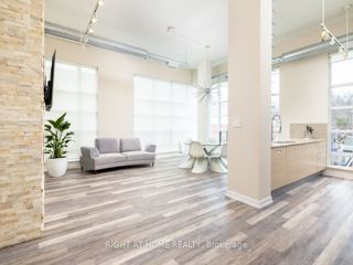 306 - 380 Macpherson Ave