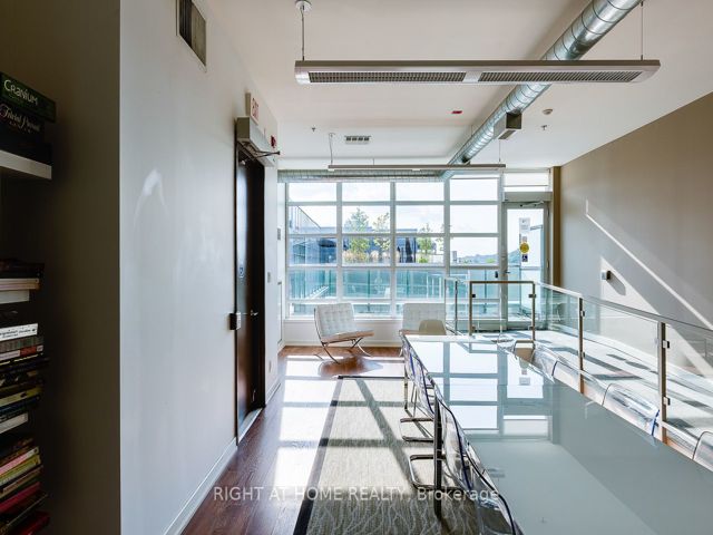306 - 380 Macpherson Ave