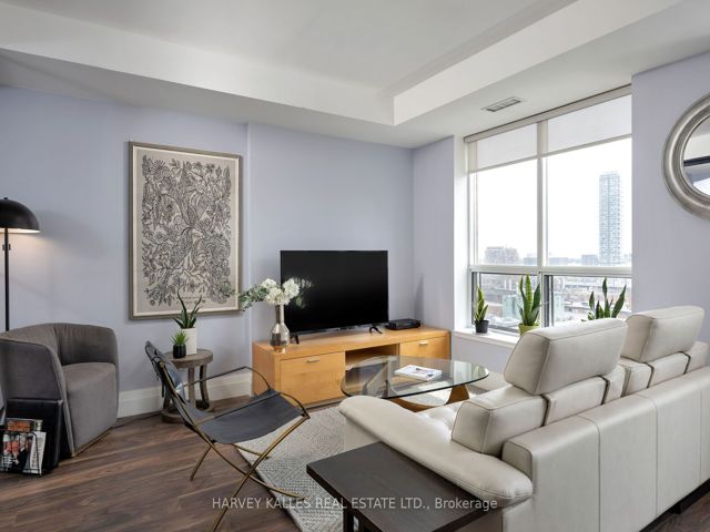 1505 - 168 King St E