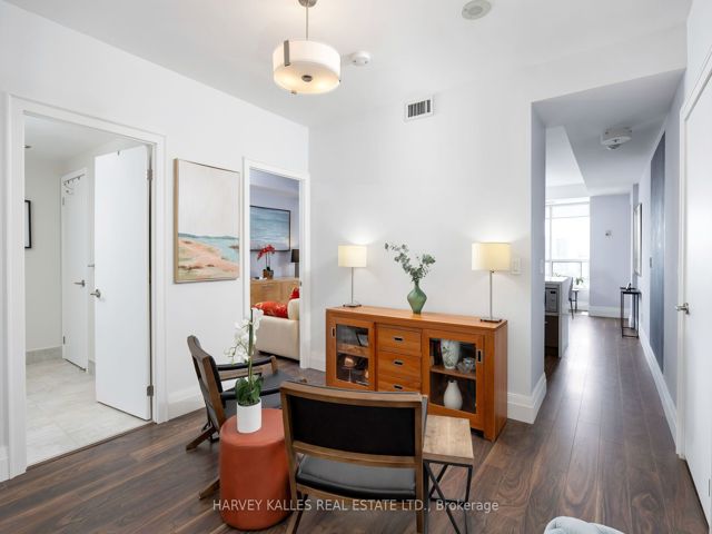 1505 - 168 King St E