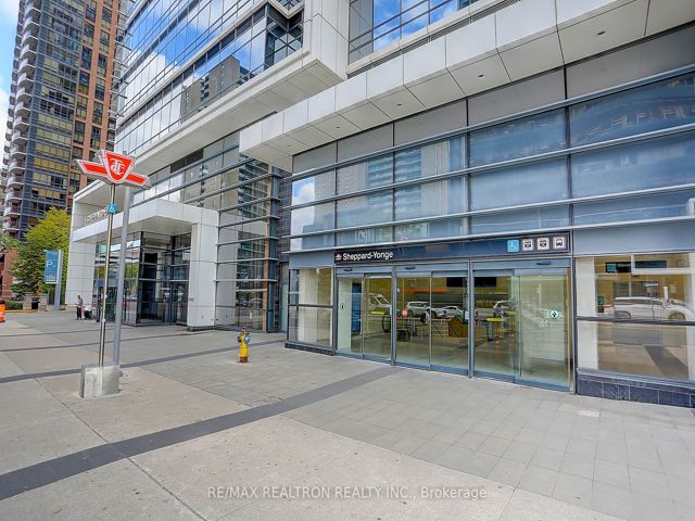 3218 - 5 Sheppard Ave E