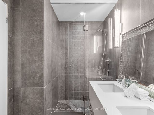 TH20 - 30 Nelson St