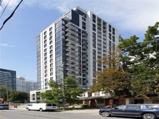 402 - 71 Redpath Ave