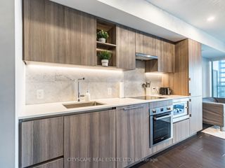1509 - 17 Bathurst St