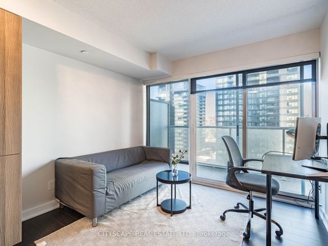 1509 - 17 Bathurst St
