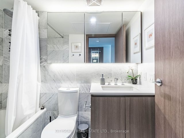 1509 - 17 Bathurst St